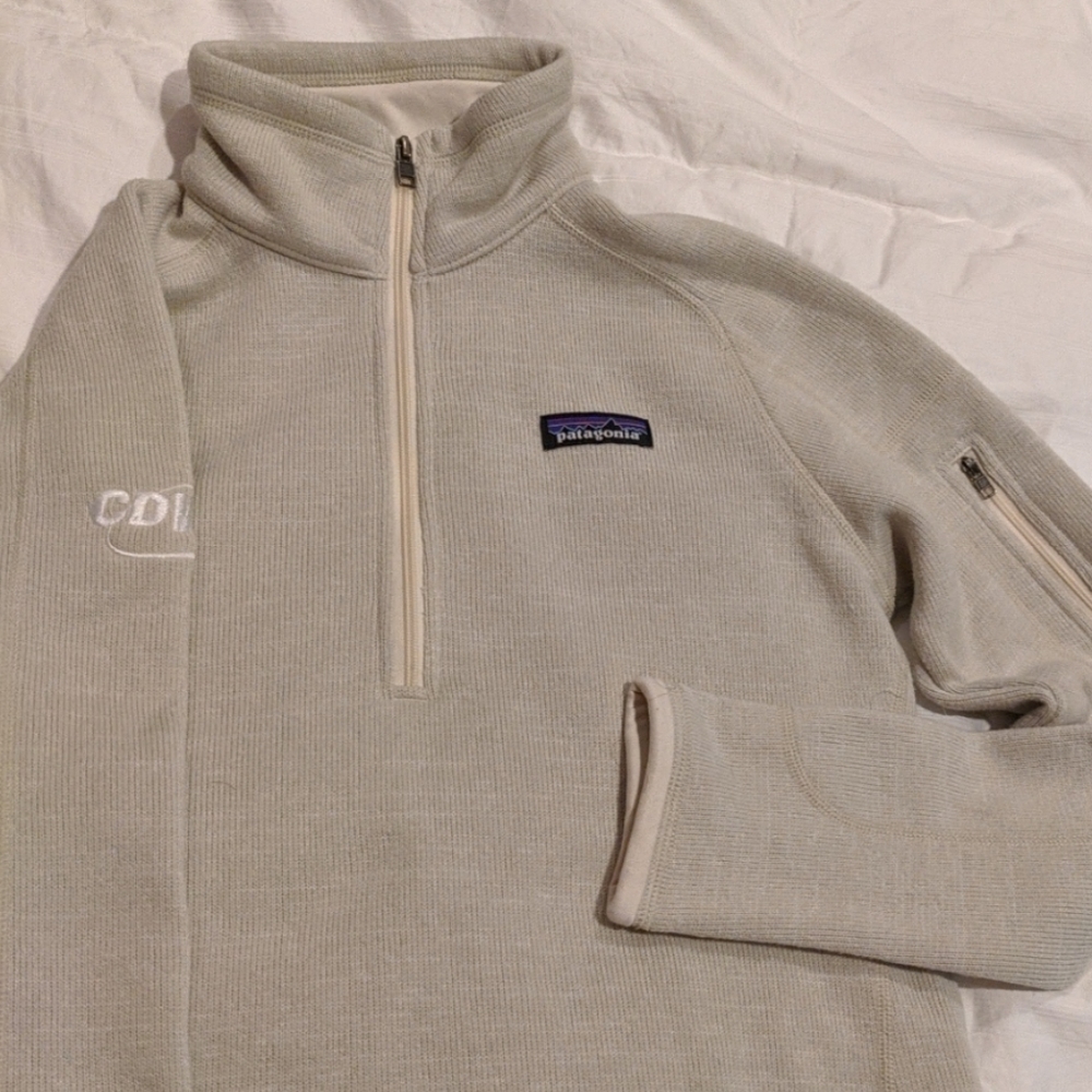 Woman's size small Patagonia pullover